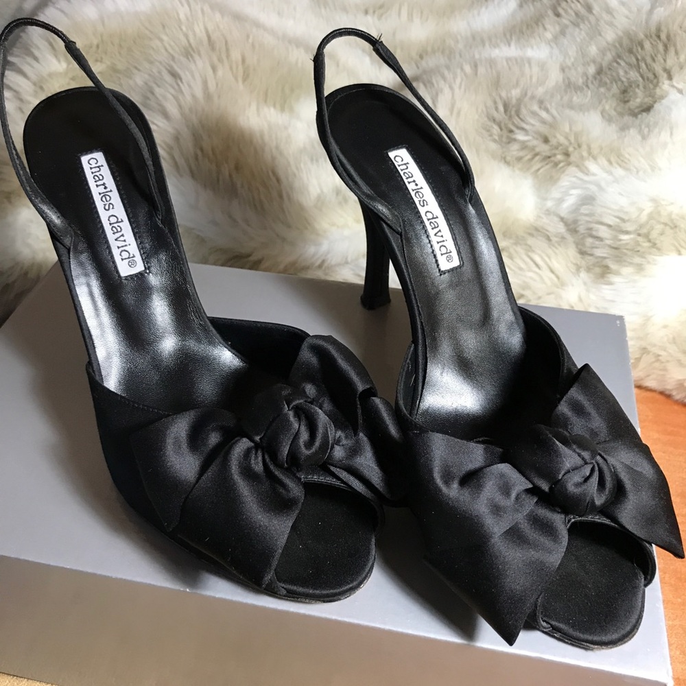 Charles David Black Bow Slingback